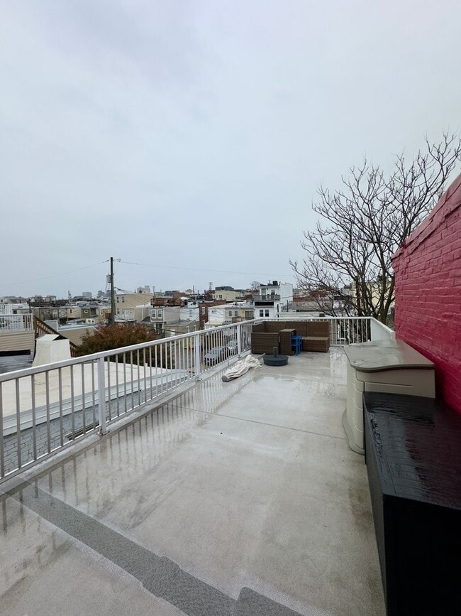 Building Photo - Spacious 3Bed/2.5Bath in South Baltimore