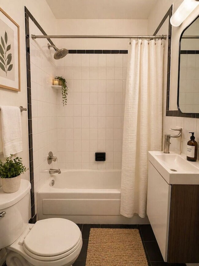 Foto del edificio - 156 W 15th St