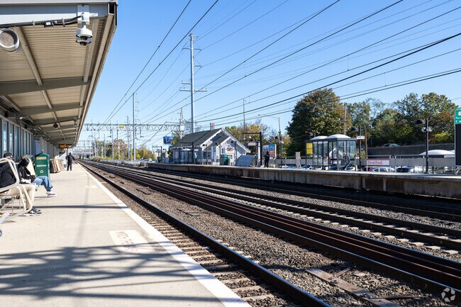 Hop on a train to New York City from Stratford.