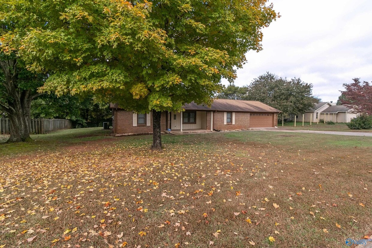 Foto principal - 313 Red Oak Rd