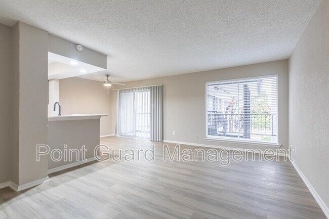 Building Photo - 2252 Ridgmar Plaza - 56