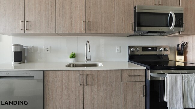 Foto del edificio - 1025 E 25th St