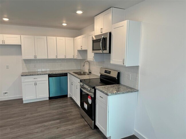 Foto del edificio - 8128 Sterlingshire St