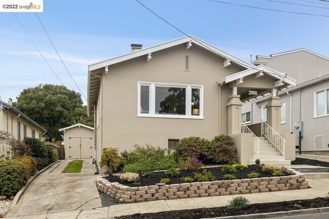 Foto del edificio - 2 br, 1 bath House - 2901 Modesto Ave