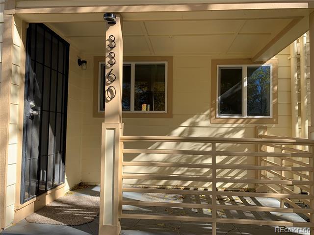 Foto del edificio - 3360 Chase St