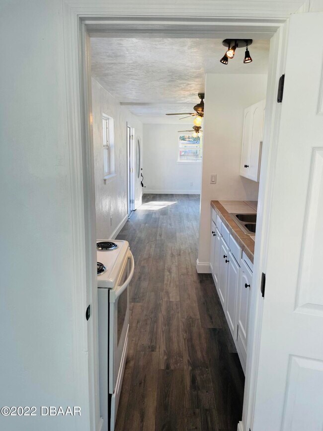 Foto del edificio - 1220 10th St