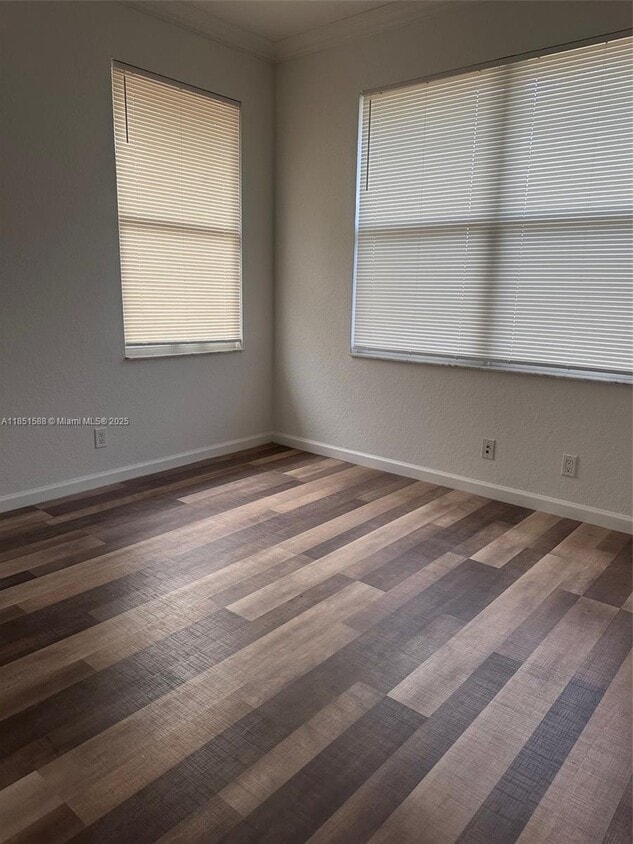 Foto del edificio - 1831 Mariners Ln