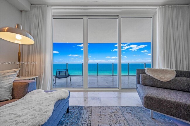 Foto del edificio - 3951 S Ocean Dr