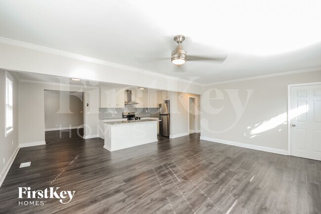 Foto del edificio - 1954 Wildwood Dr