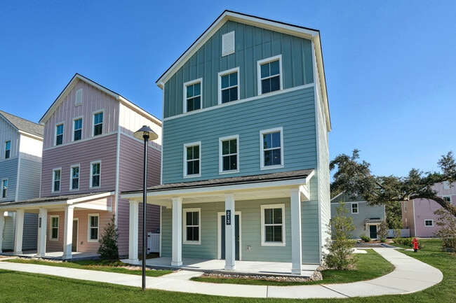 Building Photo - Hamlet Barclay West