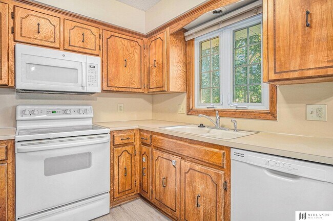 Foto del edificio - 14706 Orchard Cir