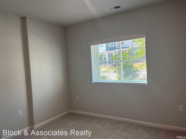 Building Photo - 3 br, 3.5 bath House - 608 Gimari Drive