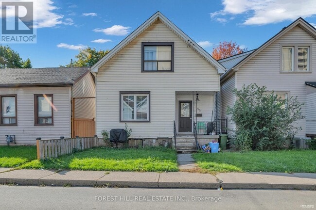 Building Photo - 22 Harvey St