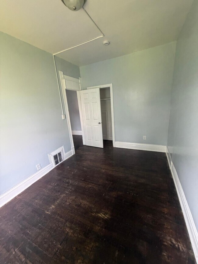 Foto del edificio - 1507 N Salina St