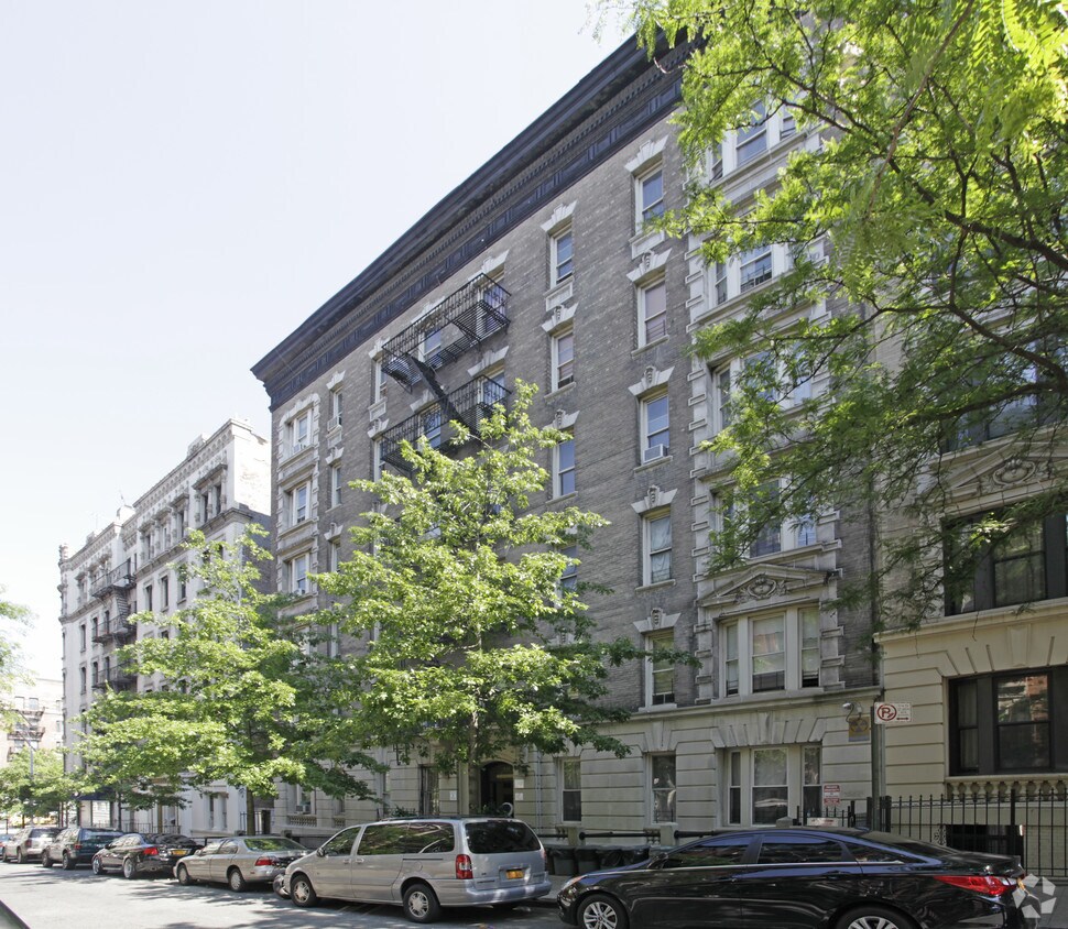 The Silver Maple Apartments in New York, NY