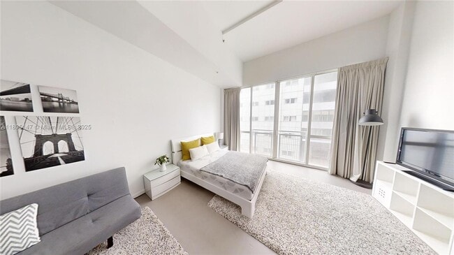 Foto del edificio - 253 NE 2nd St