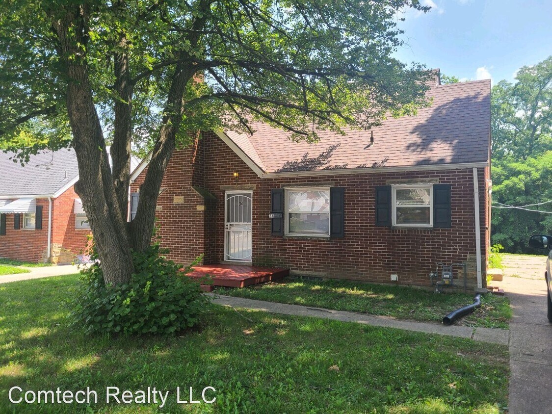 Primary Photo - 3 br, 2 bath House - 34 South Smithville Road