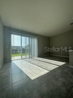 Foto del edificio - 7130 Summer Holly Pl
