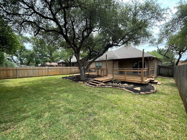 Building Photo - 2109 Outpost Dr