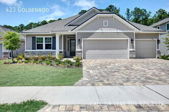 Building Photo - 423 Goldenrod Dr