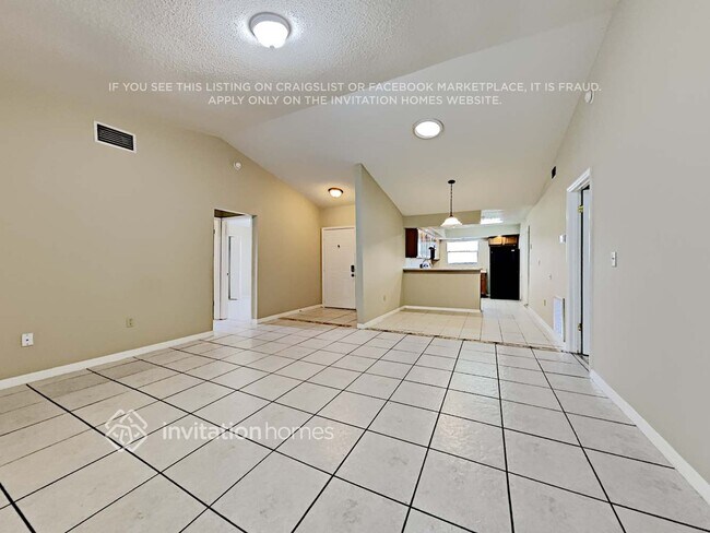 Building Photo - 952 Delano Ct