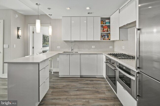 Foto del edificio - 1311 13th St NW