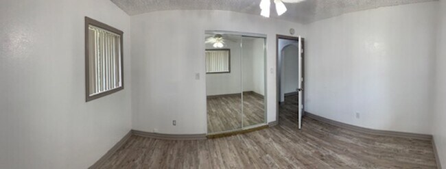 Foto del edificio - Randall Apartments