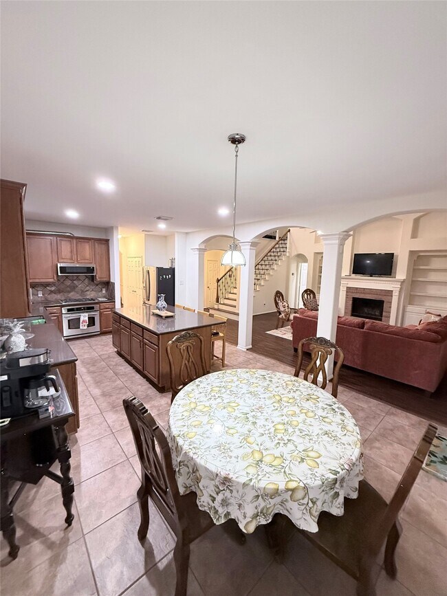 Foto del edificio - 18406 S Roaring River Ct