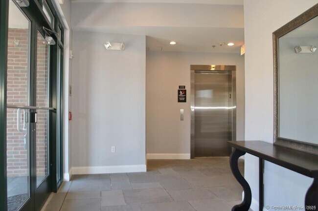 Foto del edificio - 947 Hope St