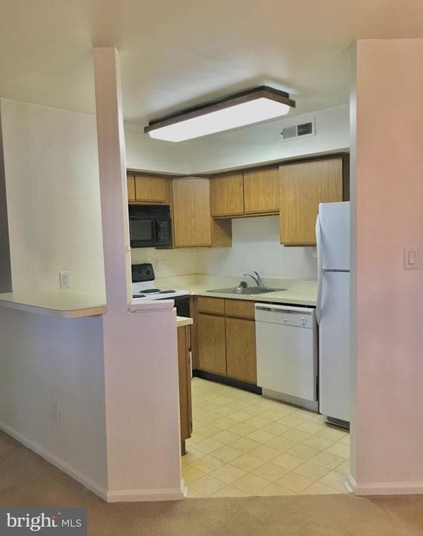 Building Photo - 17023 Bennett Pl