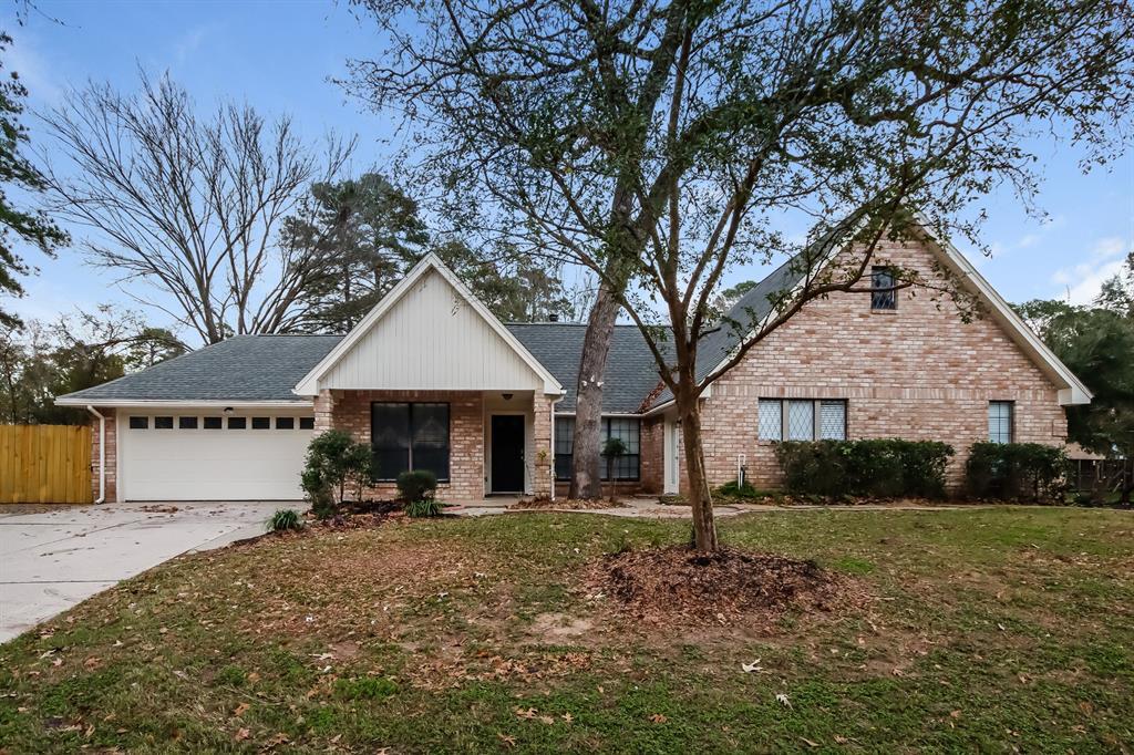 1 Regency Ct, Conroe, TX 77304 House Rental in Conroe, TX