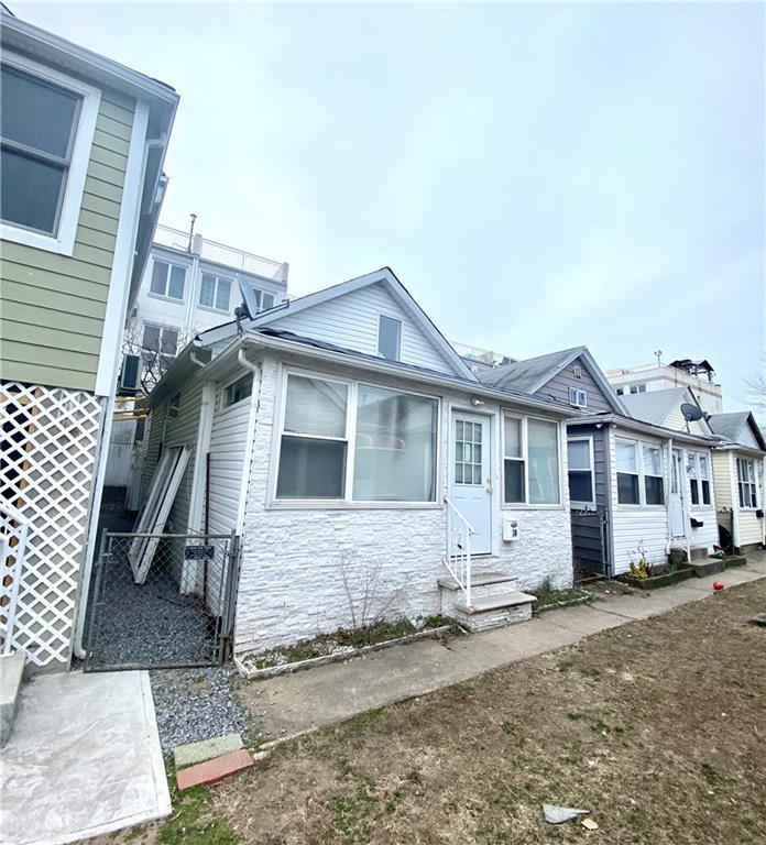 Primary Photo - 30 Bogardus Pl
