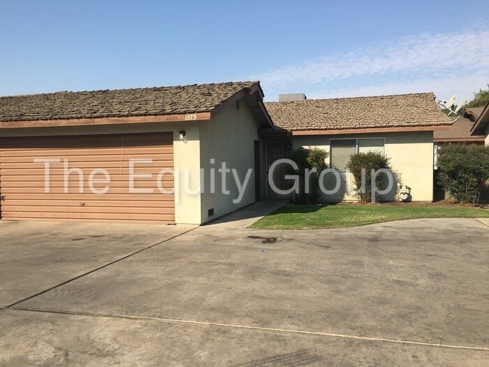Primary Photo - 1573 E Cross Ave