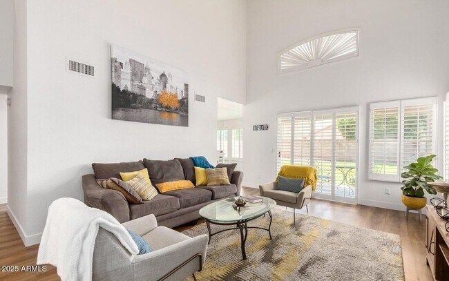 Building Photo - 4943 W Oraibi Dr