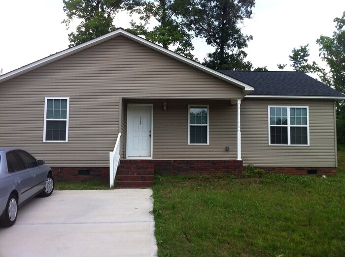 Primary Photo - 1180 Lombardi St