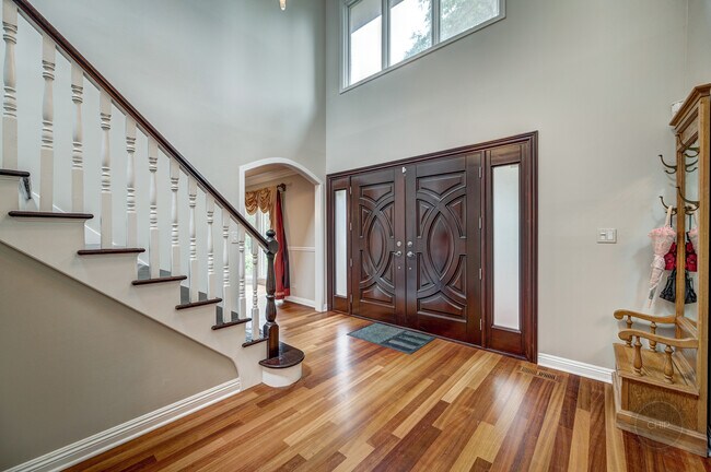 Foto del edificio - 1618 Midwest Club Pkwy