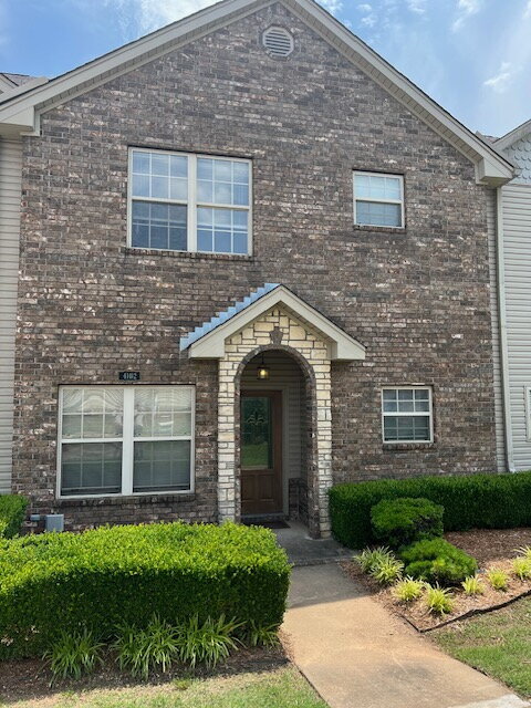Primary Photo - 4104 Hunter Way