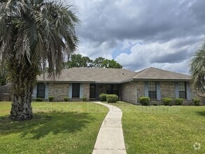 Building Photo - 2367 Stonebridge Dr