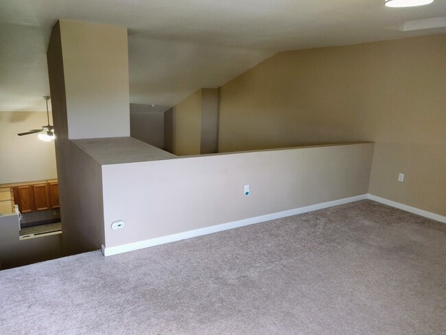 Building Photo - 18151 E Flora Pl