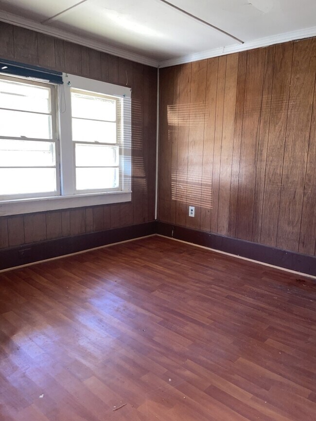 Building Photo - Cozy 3 Bedroom in Clinton