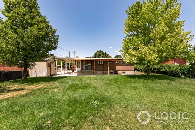 Photo - 756 E 8280 S House