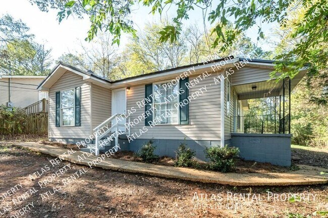 Building Photo - 1308 Crescent Ridge Rd NE