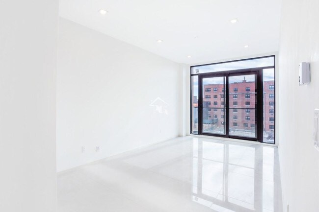 Building Photo - 29 Lexington Ave