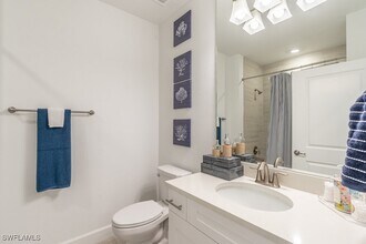 Building Photo - 16903 Fairgrove Way