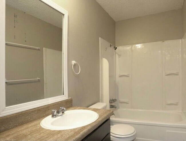 Foto del interior - Bryant Grove Apartments