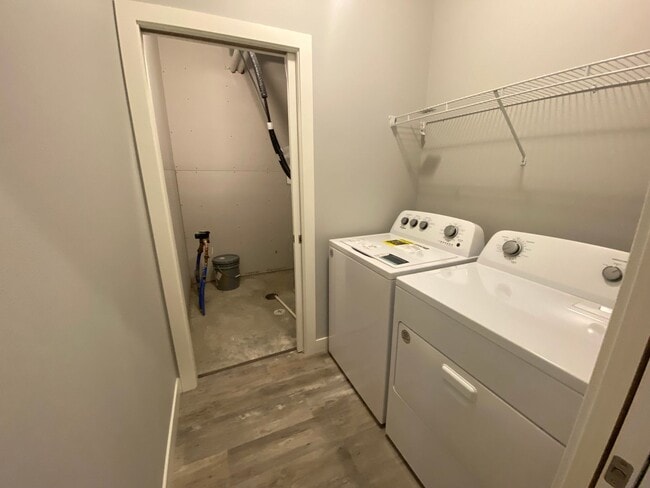 Building Photo - 3 BEDROOM/2 BATHROOM ~ New Construction ~ ...