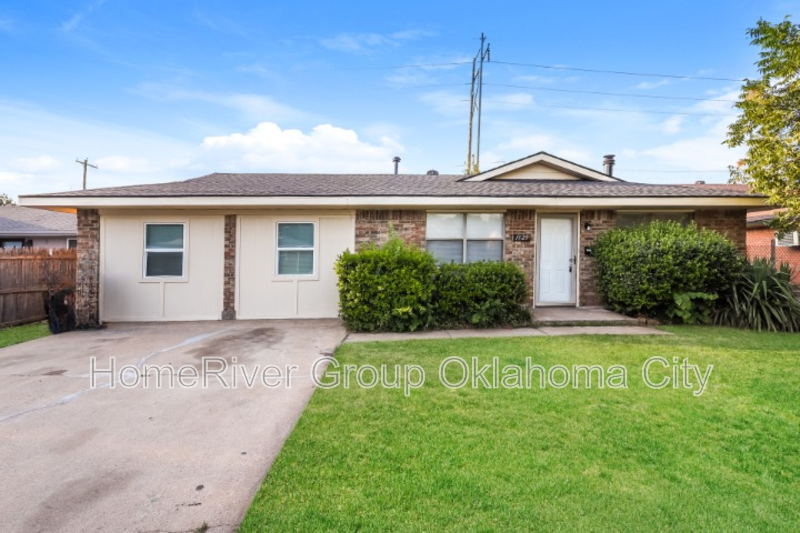 Foto principal - 1325 SW 81st Pl