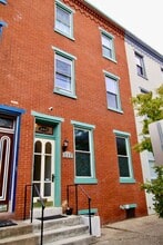 Building Photo - 260 North St