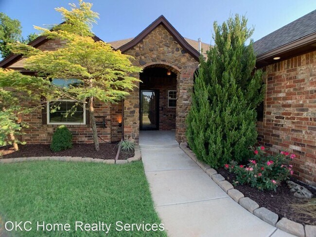 Foto del edificio - 3 br, 2 bath House - 12048 SW 13th Street