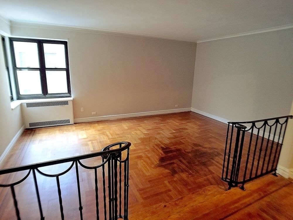 Primary Photo - 888 Grand Concourse